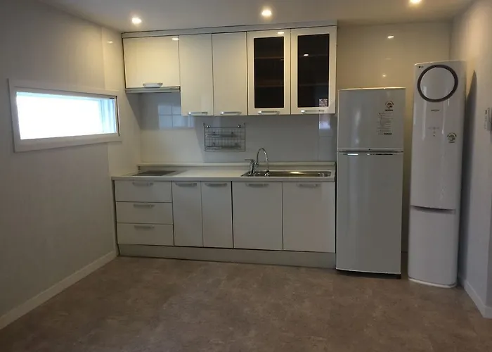 Nuri Gwangalli 3*